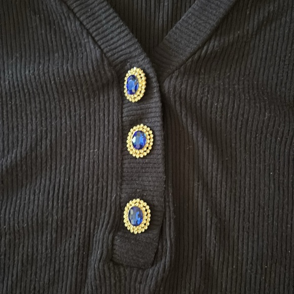 Michael Lauren Navy Ribbed Knit Top w sassy sapphire buttons. - Picture 7 of 7